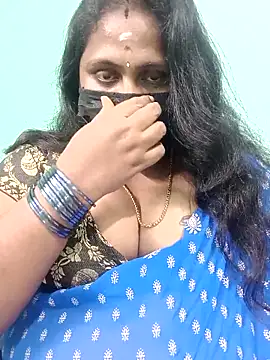 Snapshot of rithikka chatting on 02/17/26, 04:24 rithikka online show from 02/17/26, 04:24