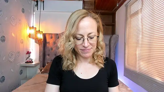 Snapshot of SammySanders chatting on 01/06/25, 05:38 SammySanders online show from 01/06/25, 05:38