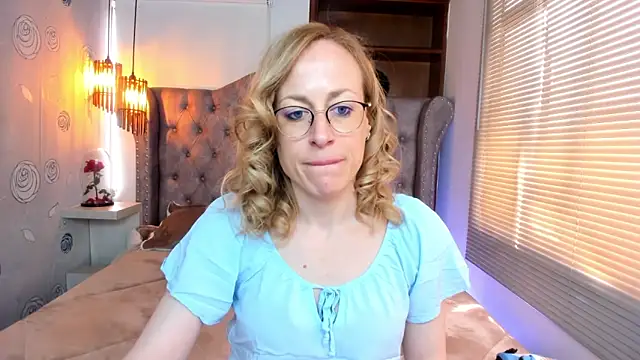 Snapshot of SammySanders chatting on 01/07/25, 05:53 SammySanders online show from 01/07/25, 05:53