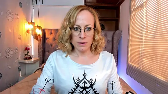 Snapshot of SammySanders chatting on 01/08/25, 09:34 SammySanders online show from 01/08/25, 09:34