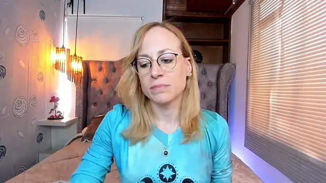 Snapshot of SammySanders chatting on 01/10/25, 05:13 SammySanders online show from 01/10/25, 05:13