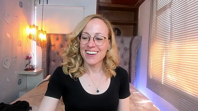 Snapshot of SammySanders chatting on 01/18/25, 06:10 SammySanders online show from 01/18/25, 06:10