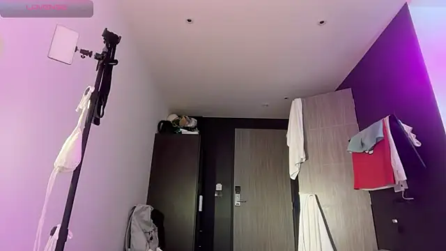 Alice Pinkhead online show from 02/06/26, 07:56