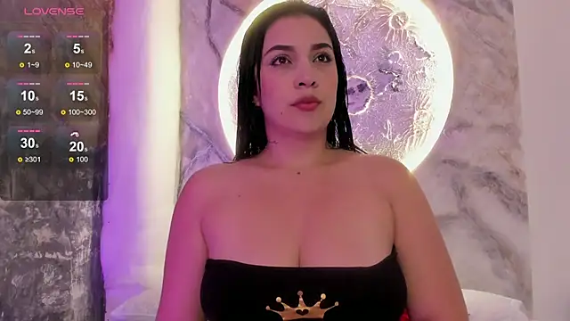 Snapshot of brianaGuzman chatting on 03/17/25, 12:57 brianaGuzman online show from 03/17/25, 12:57