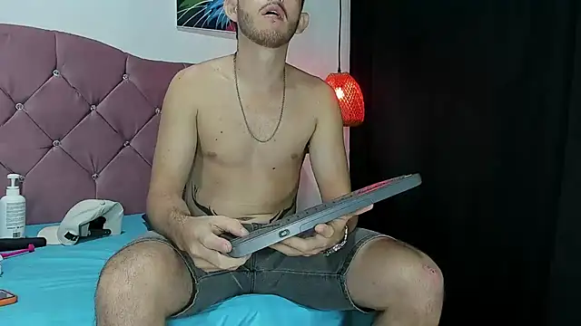 louis bcasta1 online show from 02/08/25, 11:01