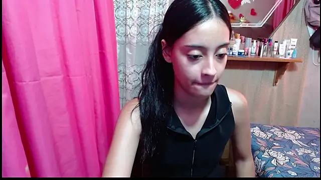 Lunawillis online show from 04/21/26, 08:34