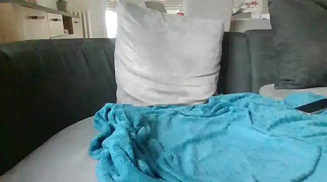 Snapshot of FablinoX chatting on 02/11/25, 08:58 FablinoX online show from 02/11/25, 08:58