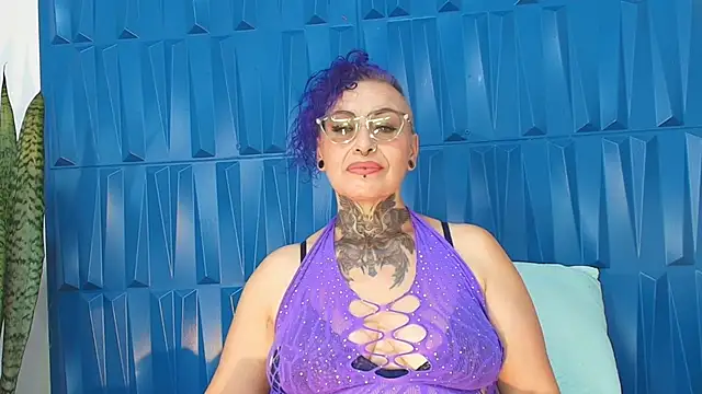 Snapshot of SandyyRose chatting on 01/10/25, 05:56 SandyyRose online show from 01/10/25, 05:56