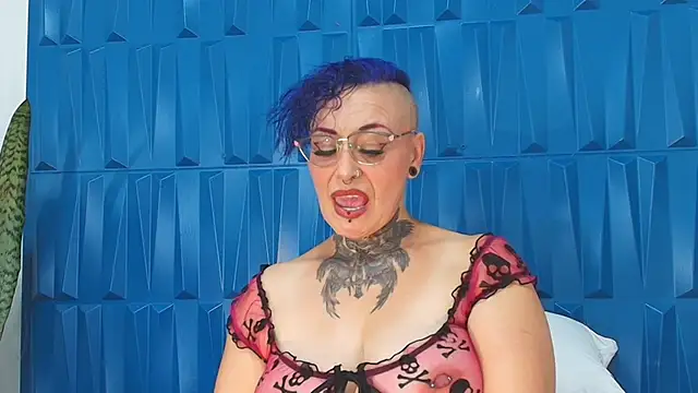 Snapshot of SandyyRose chatting on 02/05/25, 07:31 SandyyRose online show from 02/05/25, 07:31