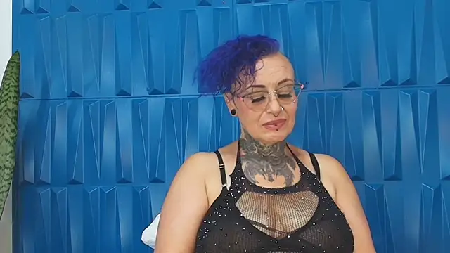 Snapshot of SandyyRose chatting on 02/10/25, 06:24 SandyyRose online show from 02/10/25, 06:24