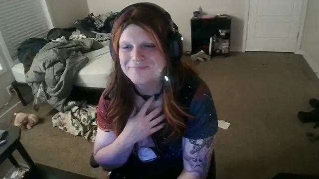 EmberLee online show from 02/18/25, 05:31