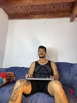 AndresSmith   online show from 01/12/26, 05:07