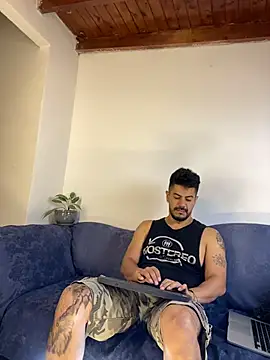 AndresSmith   online show from 02/04/26, 08:20