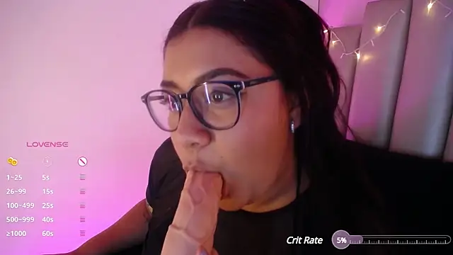 MeghanBurn online show from 03/03/25, 03:42