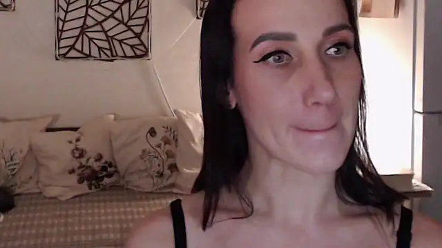 pepper milf online show from 02/10/25, 01:22