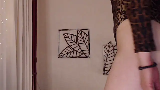 pepper milf online show from 03/10/25, 06:45