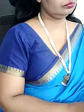 Snapshot of Deepthi_Mysore chatting on 01/02/25, 04:24 Deepthi Mysore online show from 01/02/25, 04:24
