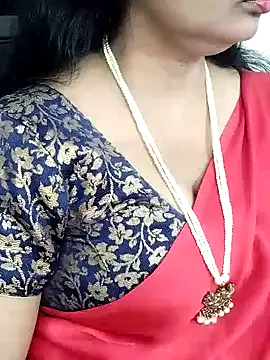 Snapshot of Deepthi_Mysore chatting on 01/05/25, 05:51 Deepthi Mysore online show from 01/05/25, 05:51