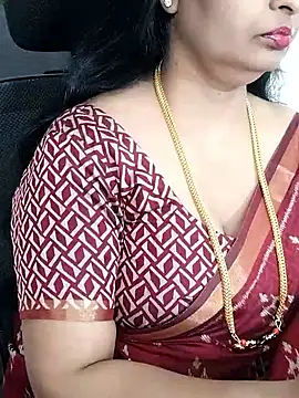 Snapshot of Deepthi_Mysore chatting on 01/07/25, 04:16 Deepthi Mysore online show from 01/07/25, 04:16