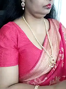 Snapshot of Deepthi_Mysore chatting on 01/11/25, 04:46 Deepthi Mysore online show from 01/11/25, 04:46