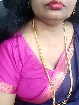 Snapshot of Deepthi_Mysore chatting on 01/16/25, 02:19 Deepthi Mysore online show from 01/16/25, 02:19