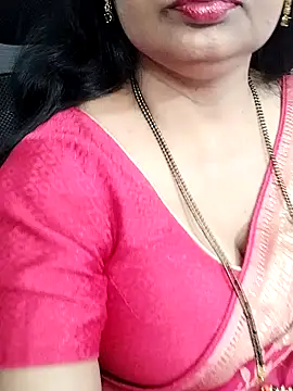Snapshot of Deepthi_Mysore chatting on 02/05/25, 12:31 Deepthi Mysore online show from 02/05/25, 12:31