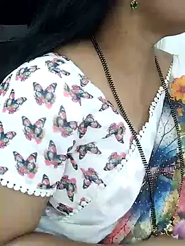 Snapshot of Deepthi_Mysore chatting on 02/06/25, 11:37 Deepthi Mysore online show from 02/06/25, 11:37