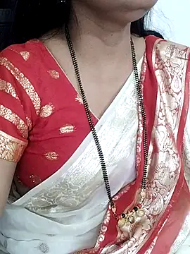 Snapshot of Deepthi_Mysore chatting on 02/20/25, 06:39 Deepthi Mysore online show from 02/20/25, 06:39