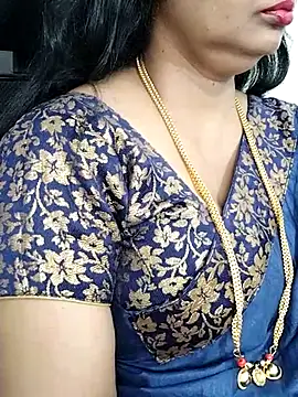 Snapshot of Deepthi_Mysore chatting on 02/25/25, 05:30 Deepthi Mysore online show from 02/25/25, 05:30