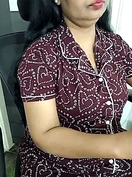 Snapshot of Deepthi_Mysore chatting on 03/12/25, 04:46 Deepthi Mysore online show from 03/12/25, 04:46