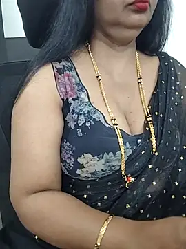 Snapshot of Deepthi_Mysore chatting on 10/09/25, 02:59 Deepthi Mysore online show from 10/09/25, 02:59