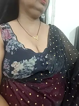 Deepthi Mysore online show from 10/25/25, 09:06