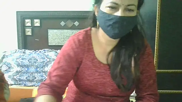 couplesuni online show from 11/25/25, 03:39