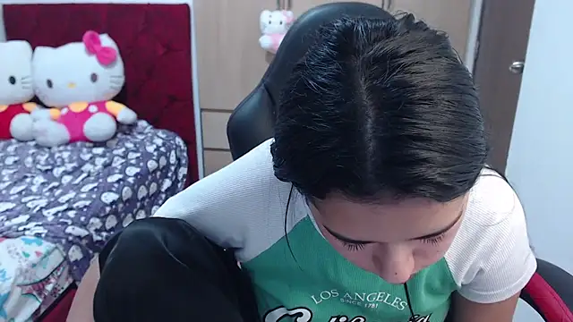 kayla k18 online show from 02/19/26, 11:56