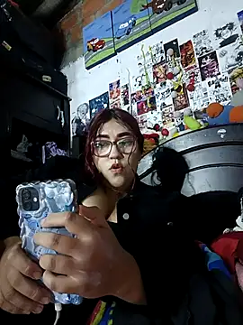 dafne19  online show from 10/10/25, 05:17