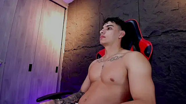 Snapshot of joseph_boy chatting on 01/14/26, 11:27 joseph boy online show from 01/14/26, 11:27