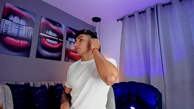 Snapshot of joseph_boy chatting on 02/07/26, 11:25 joseph boy online show from 02/07/26, 11:25