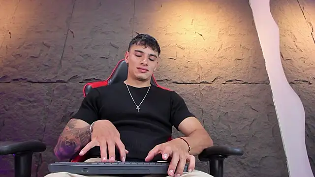 Snapshot of joseph_boy chatting on 02/19/26, 11:28 joseph boy online show from 02/19/26, 11:28