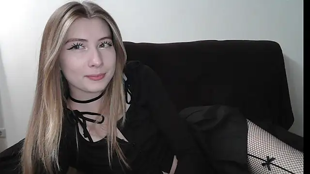 ErikaShyy online show from 03/24/26, 11:26