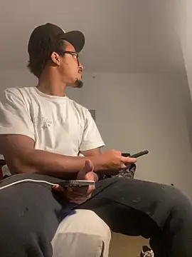 Snapshot of demonpt3 chatting on 10/05/25, 03:49 demonpt3 online show from 10/05/25, 03:49