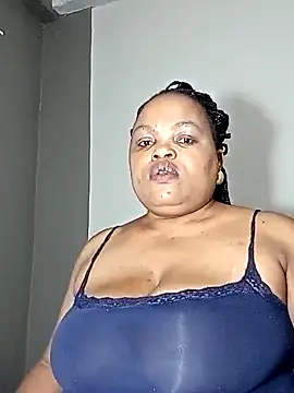 Snapshot of hugemelonsxxx chatting on 02/09/25, 06:05 hugemelonsxxx online show from 02/09/25, 06:05