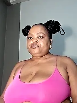 Snapshot of hugemelonsxxx chatting on 02/14/25, 06:08 hugemelonsxxx online show from 02/14/25, 06:08