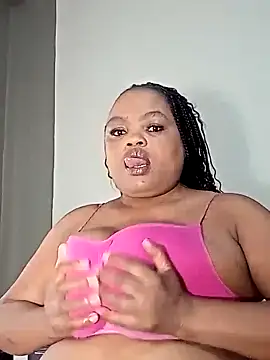 Snapshot of hugemelonsxxx chatting on 02/23/25, 03:18 hugemelonsxxx online show from 02/23/25, 03:18