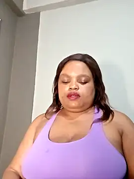 Snapshot of hugemelonsxxx chatting on 03/03/25, 05:29 hugemelonsxxx online show from 03/03/25, 05:29