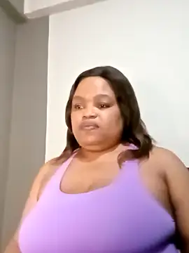 Snapshot of hugemelonsxxx chatting on 03/04/25, 06:29 hugemelonsxxx online show from 03/04/25, 06:29