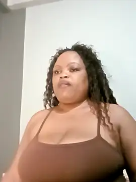 Snapshot of hugemelonsxxx chatting on 03/13/25, 05:18 hugemelonsxxx online show from 03/13/25, 05:18