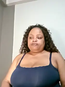 Snapshot of hugemelonsxxx chatting on 03/16/25, 07:17 hugemelonsxxx online show from 03/16/25, 07:17