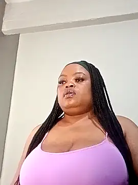 Snapshot of hugemelonsxxx chatting on 09/24/25, 11:35 hugemelonsxxx online show from 09/24/25, 11:35