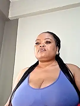 Snapshot of hugemelonsxxx chatting on 09/27/25, 10:53 hugemelonsxxx online show from 09/27/25, 10:53