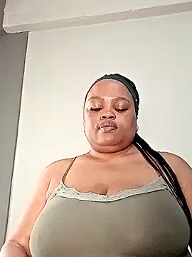 Snapshot of hugemelonsxxx chatting on 10/01/25, 10:21 hugemelonsxxx online show from 10/01/25, 10:21